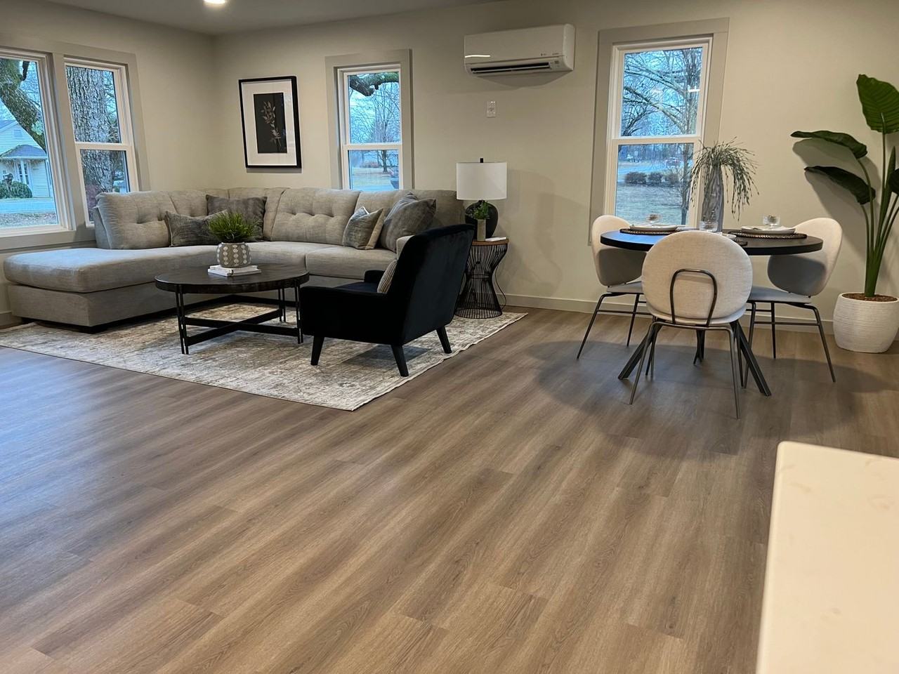 4115 Oak Ridge Rd - Photo 2 of 20