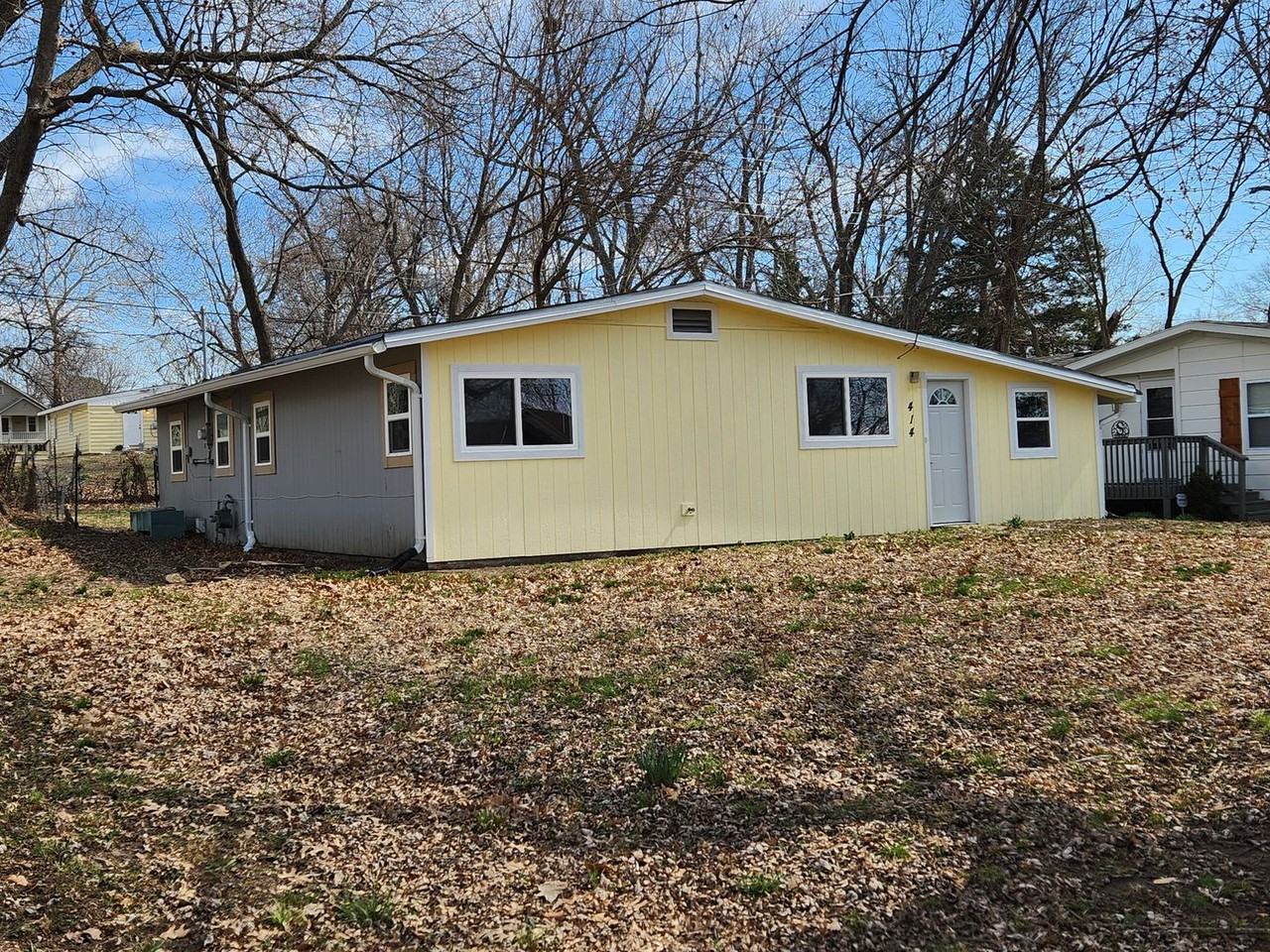 414 Sw Saline St - Photo 2 of 18