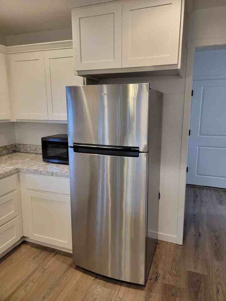 604 Roundtree Blvd - Photo 6 of 14