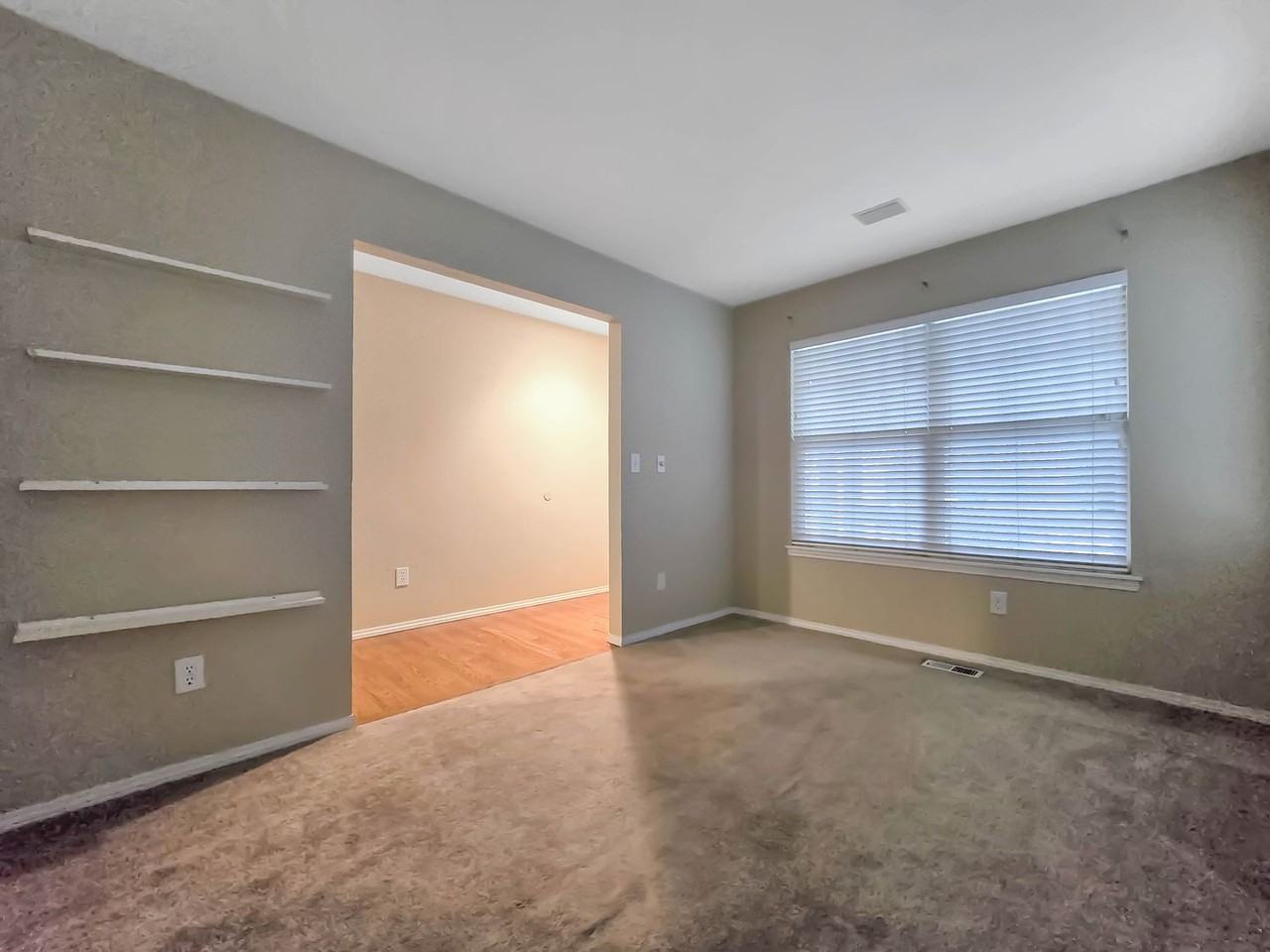 13514 59th Ave Se - Photo 6 of 26