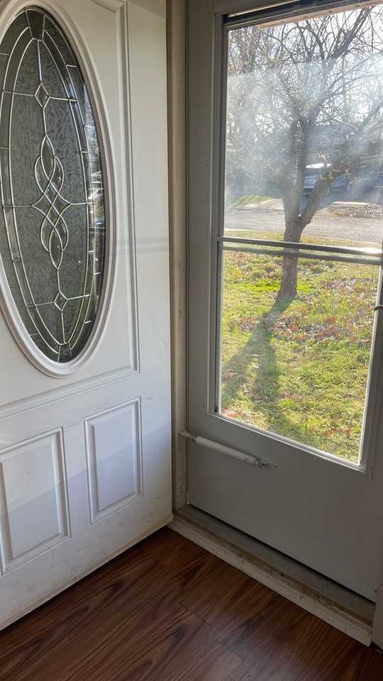 14445 S Dogwood St - Photo 2 of 13