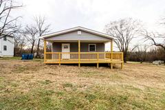 400 Maple Ct - Photo 1 of 1
