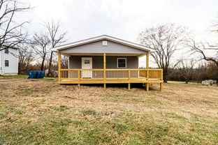 400 Maple Ct - Photo 1 of 1