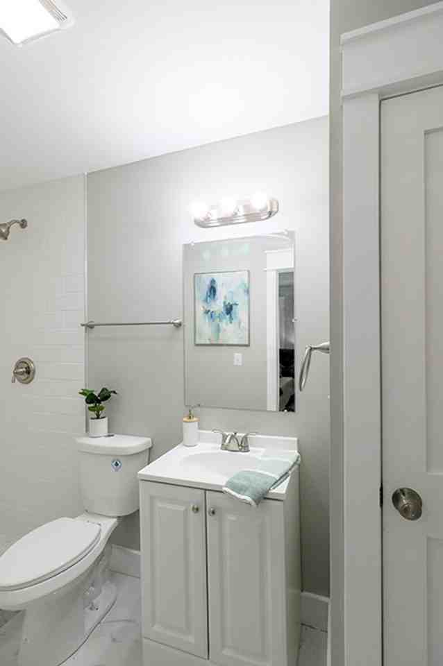 400 Maple Ct - Photo 6 of 21