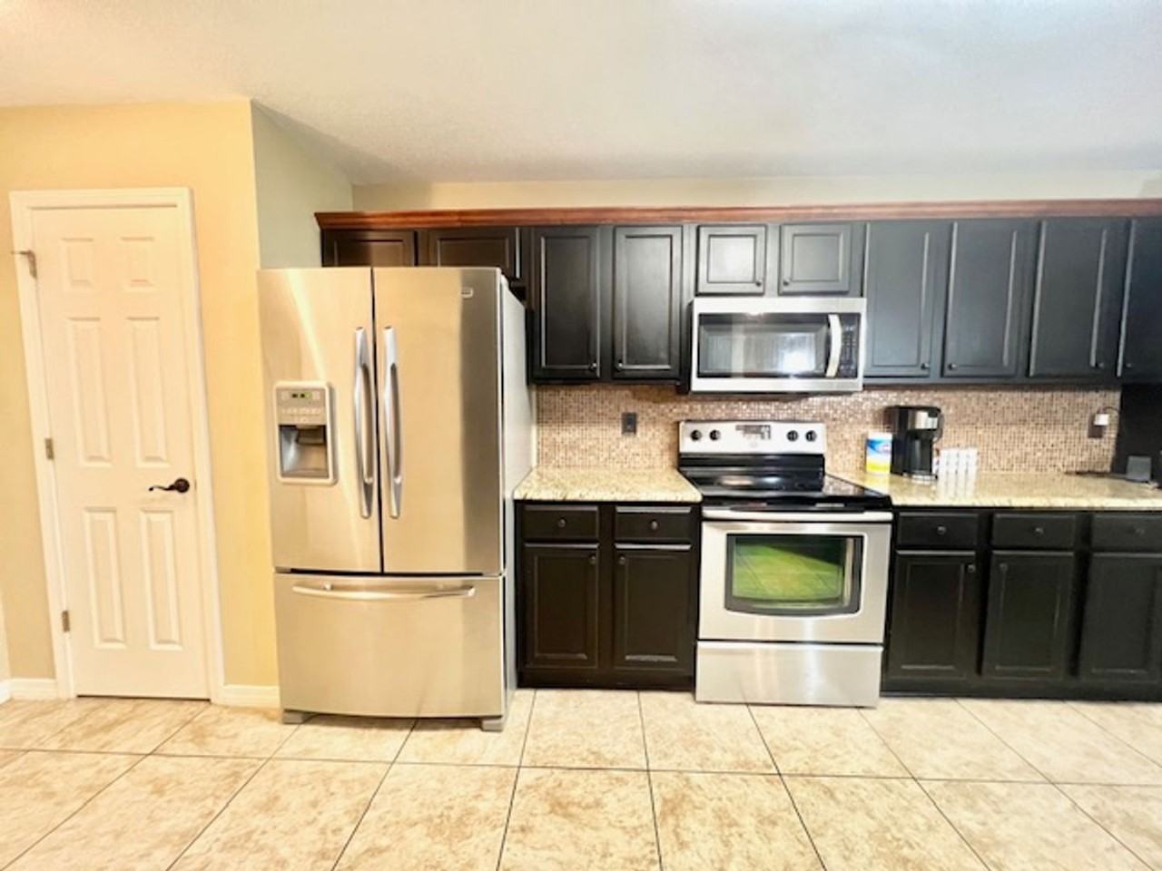 655 County Line Rd - Photo 7 of 24