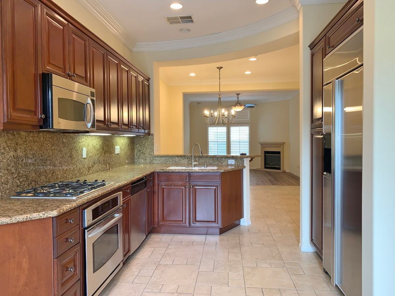 8922 Spectrum Center Blvd - Photo 3 of 31