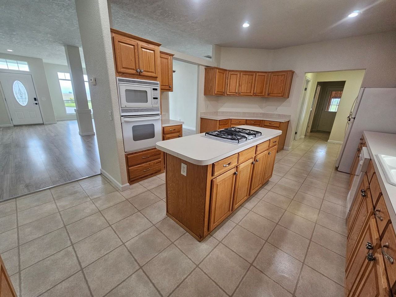 4655 Dawson Rd - Photo 5 of 50