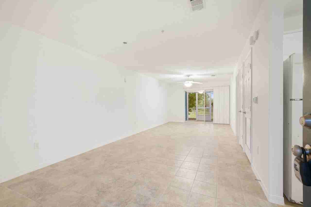 4276 Calinda Ln #112 - Photo 5 of 18