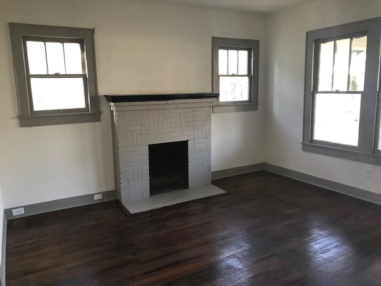 310 E Burwell Ave - Photo 3 of 10