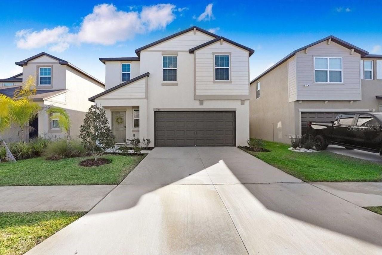 3160 Oyster Cove St - Photo 2 of 50