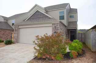2662 N Arroyo Ave - Photo 1 of 1