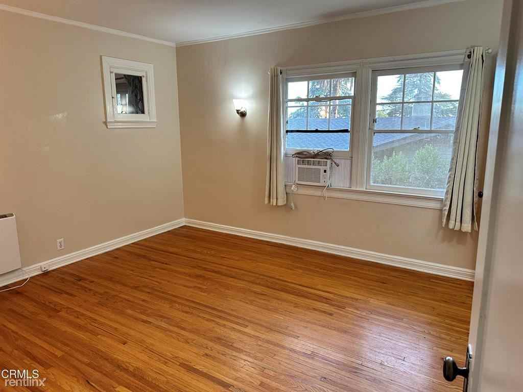 60 E Carter Ave - Photo 2 of 10
