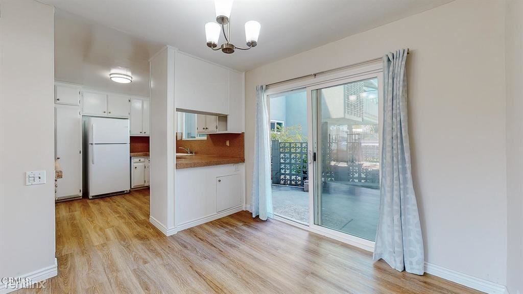 1520 Spruce St #9 - Photo 2 of 11
