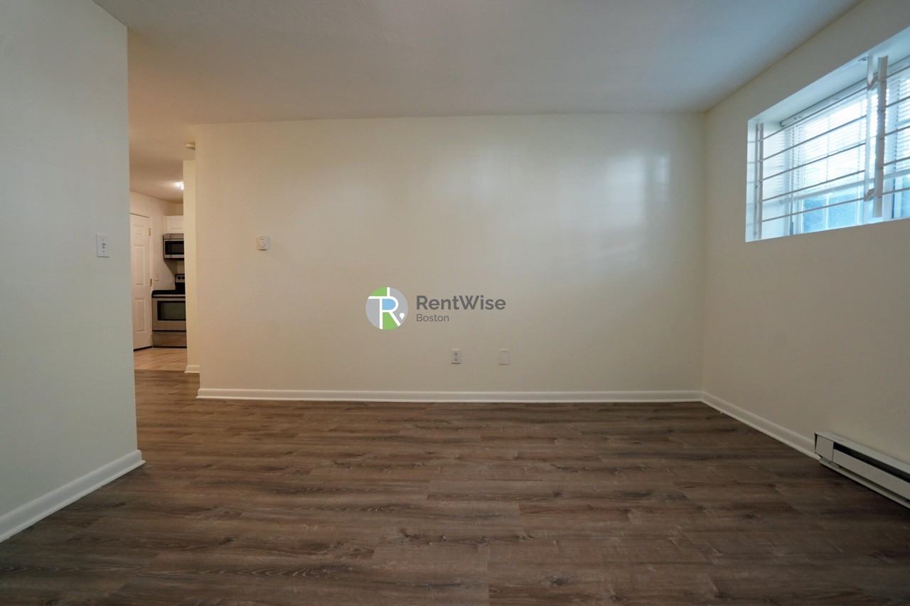 11 Embassy Rd #3 - Photo 6 of 15