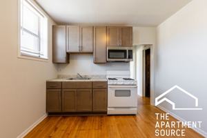 featured image of 4810 W Armitage Ave #3R