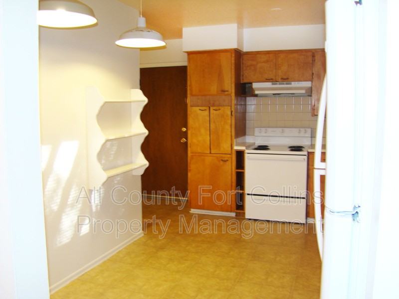 1504 Brentwood Dr - Photo 4 of 22