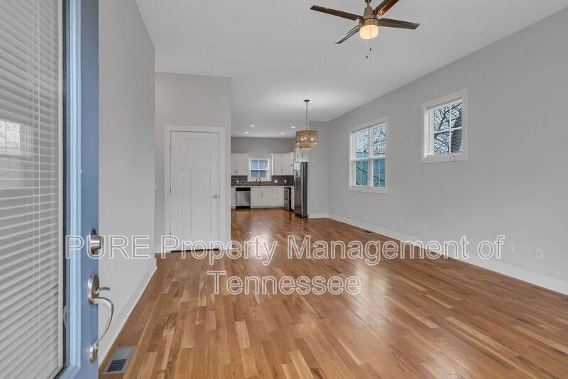 2405B Brasher Ave - Photo 2 of 25