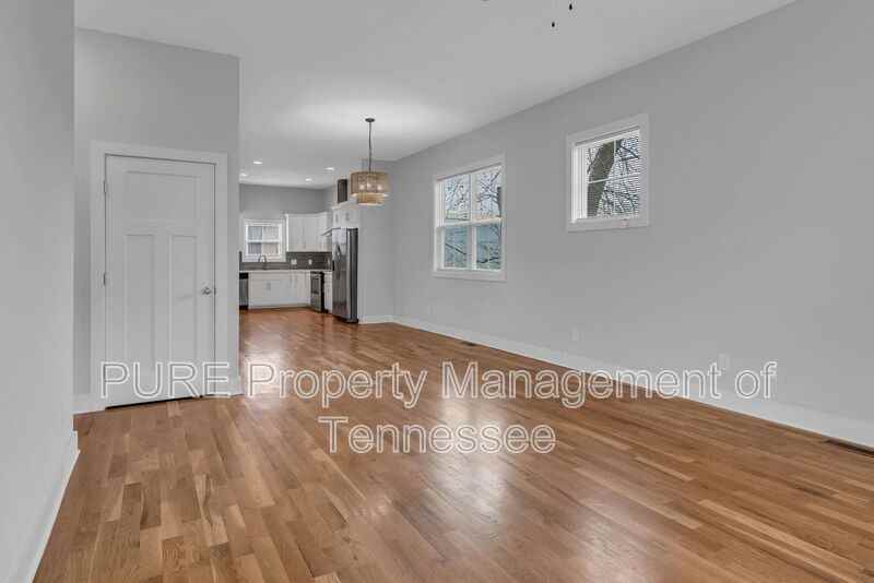 2405B Brasher Ave - Photo 3 of 25