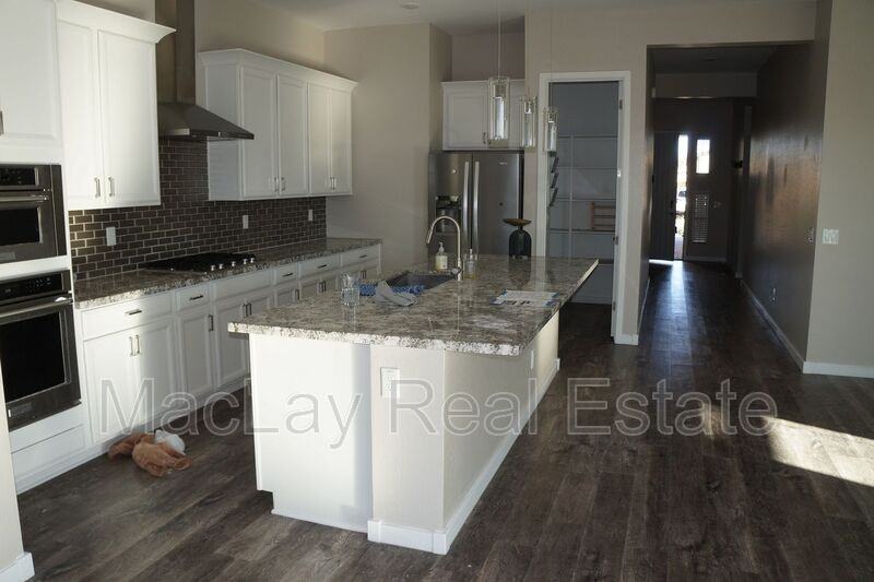 1193 E Nolan Pl - Photo 4 of 11