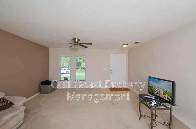 2676 Beaver Ter - Photo 3 of 9