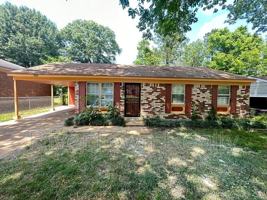 featured image of 3304 Sweet Springs Dr