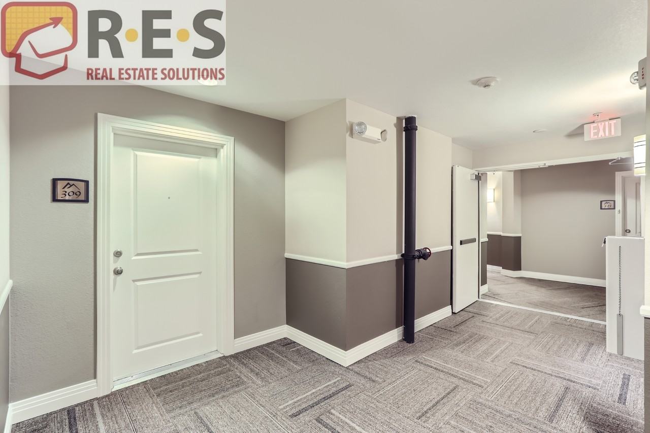 9019 E Panorama Cir #309 - Photo 3 of 28