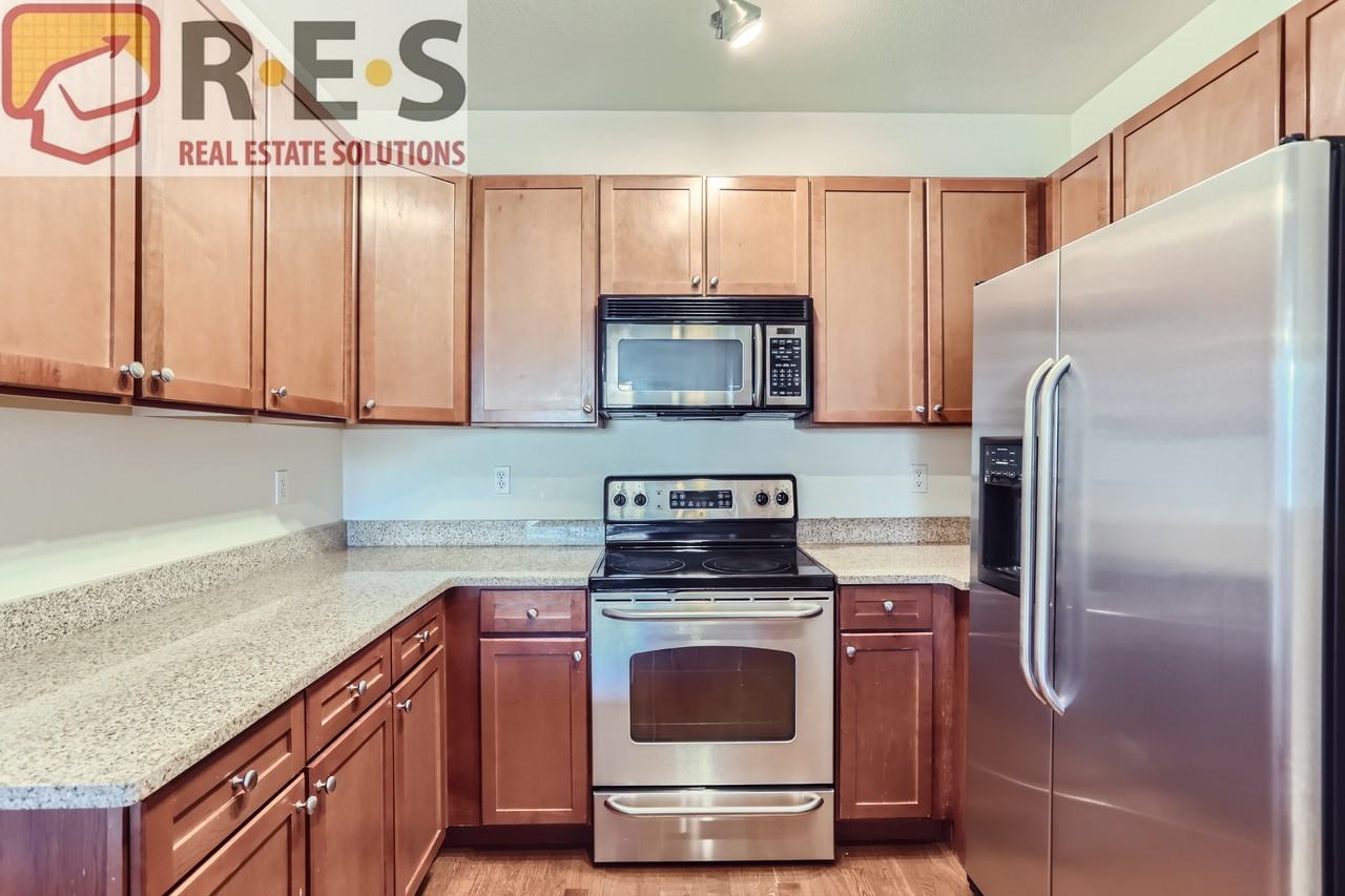 9019 E Panorama Cir #309 - Photo 5 of 28