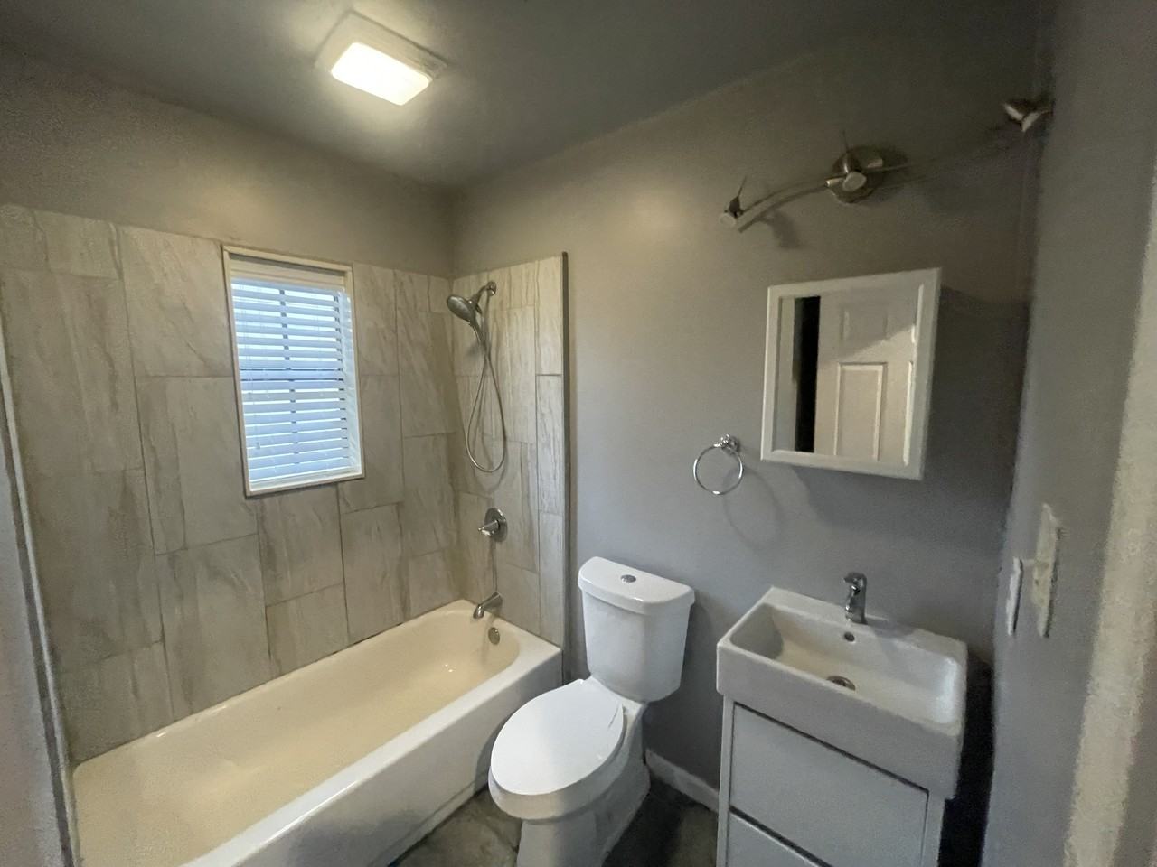 2531 Frisco Ave - Photo 6 of 6