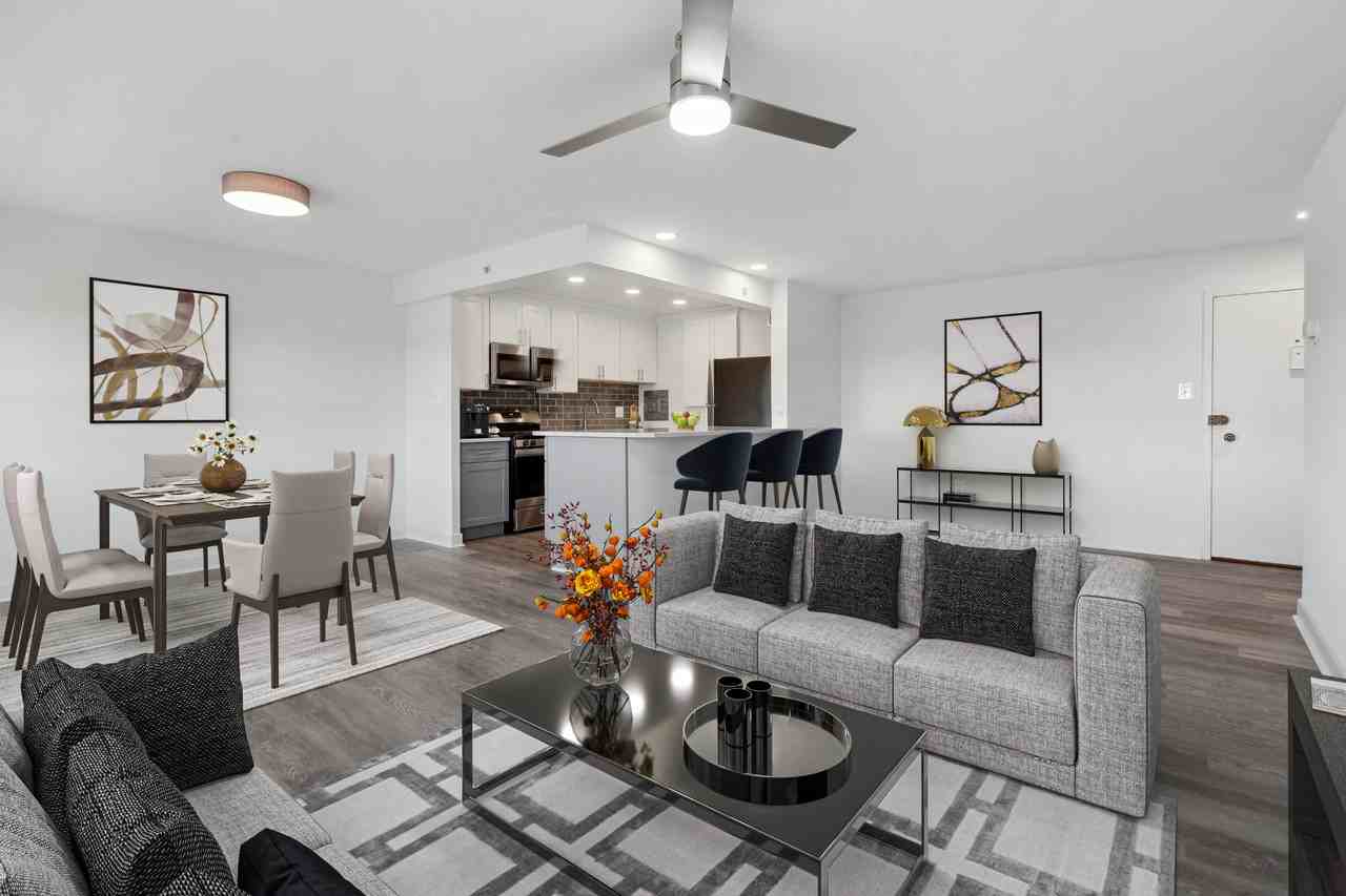 Ruxton Towers Apartments - Photo 2 of 40