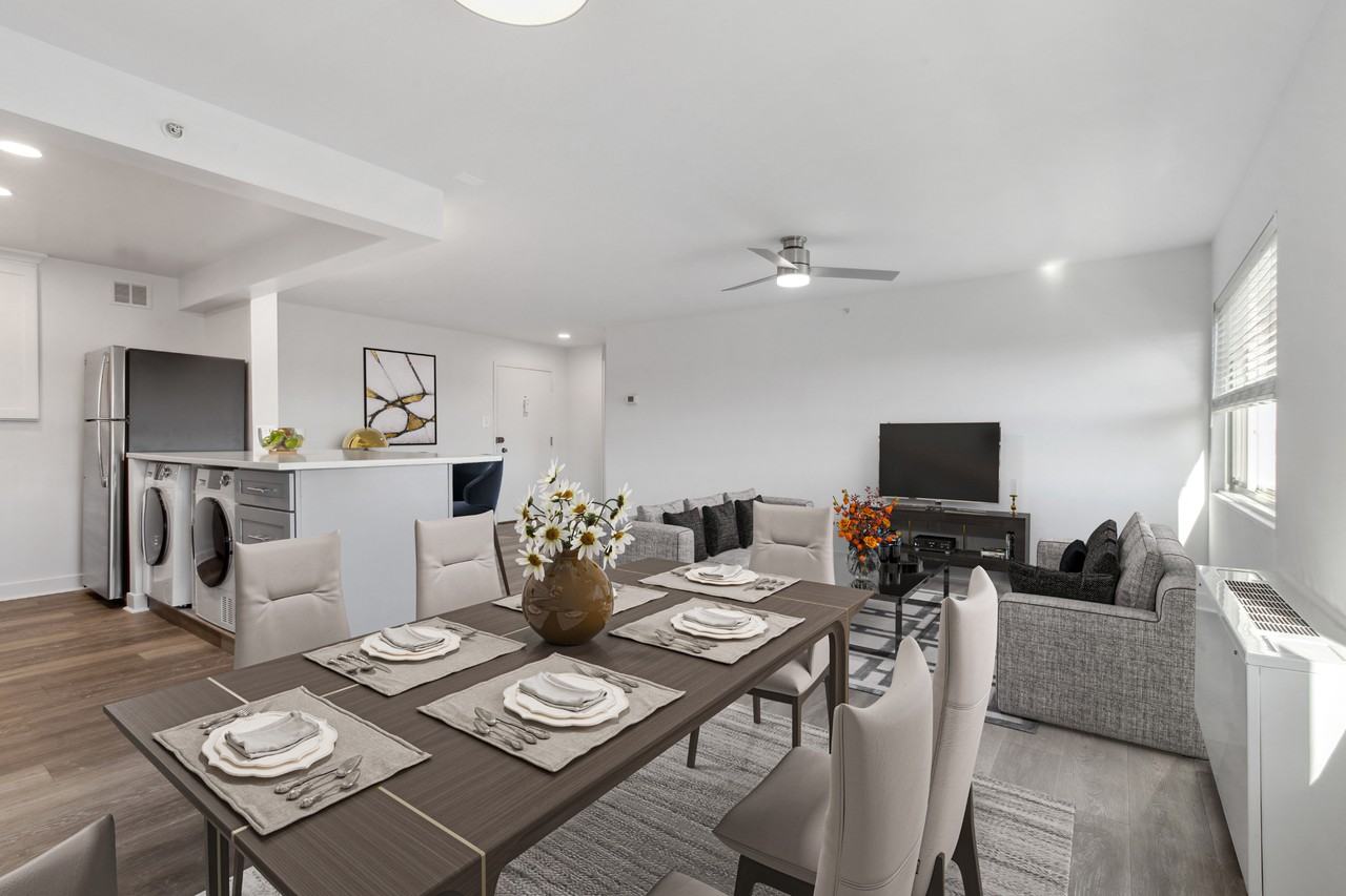 Ruxton Towers Apartments - Photo 3 of 40