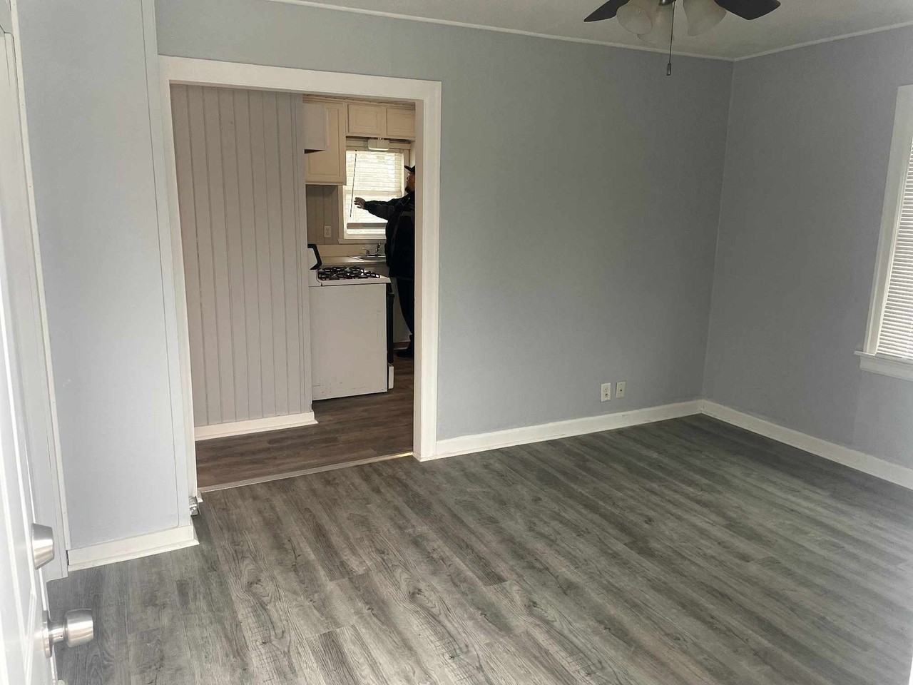 1632 Midway Dr #NA - Photo 3 of 8