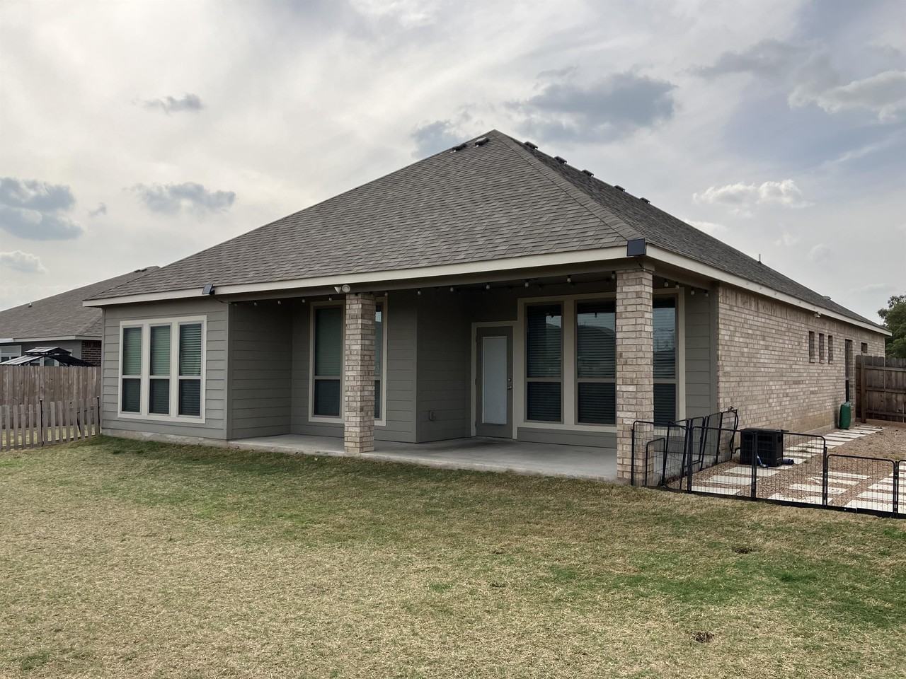 407 Raven Dr #1 - Photo 6 of 18