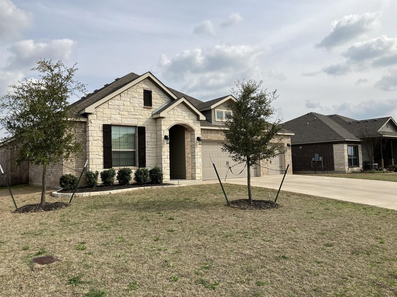 407 Raven Dr #1 - Photo 7 of 18