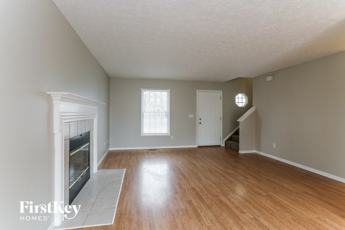 5842 Rothrock Ct - Photo 3 of 16