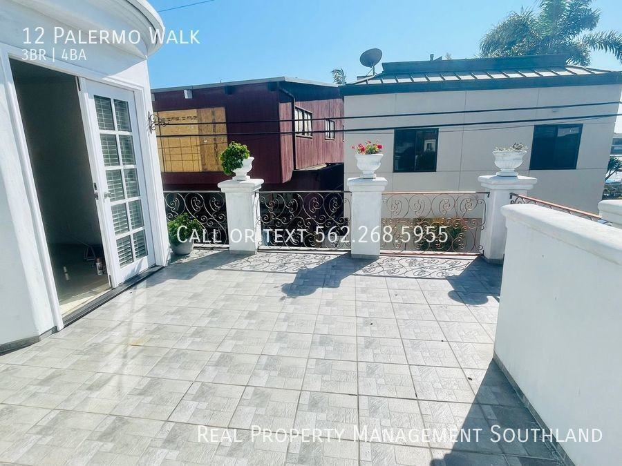 12 Palermo Walk - Photo 3 of 35