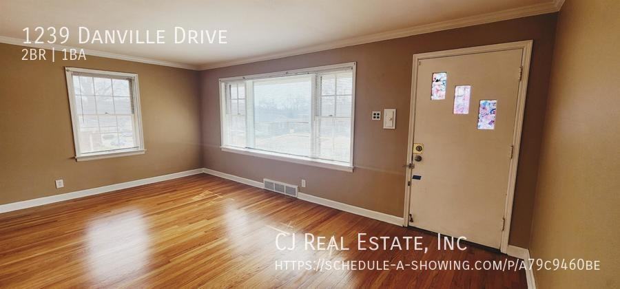 1239 Danville Dr - Photo 2 of 9