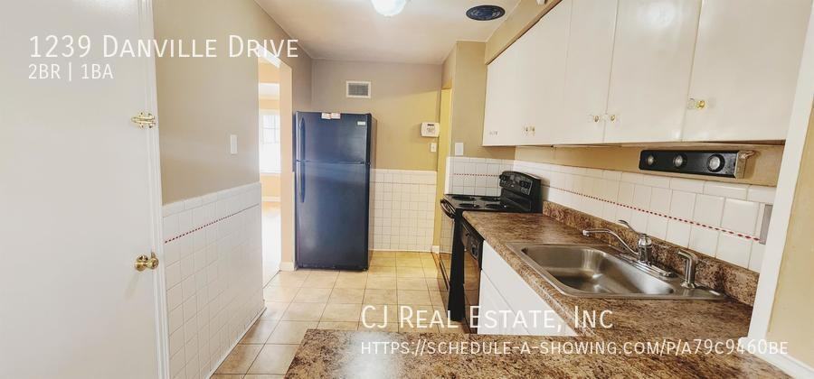 1239 Danville Dr - Photo 4 of 9