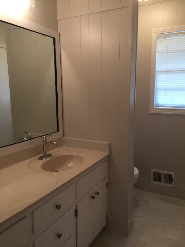 313 Donna Dr - Photo 2 of 12