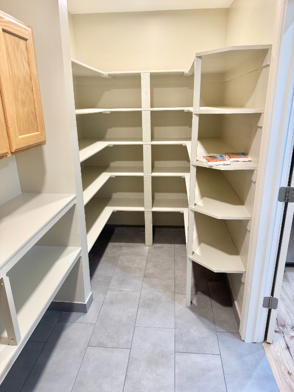 10369 S.W. - Photo 7 of 42