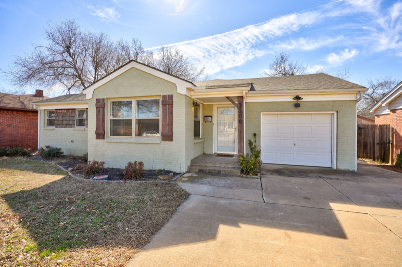 3208 Nw 47th St - Photo 3 of 31