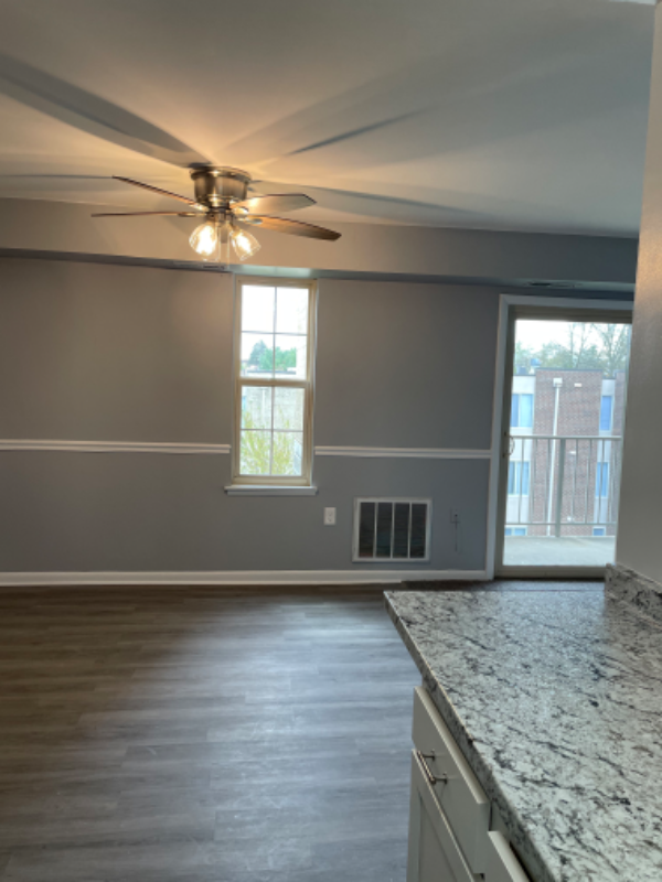 6703 Wilmont Dr - Photo 2 of 10