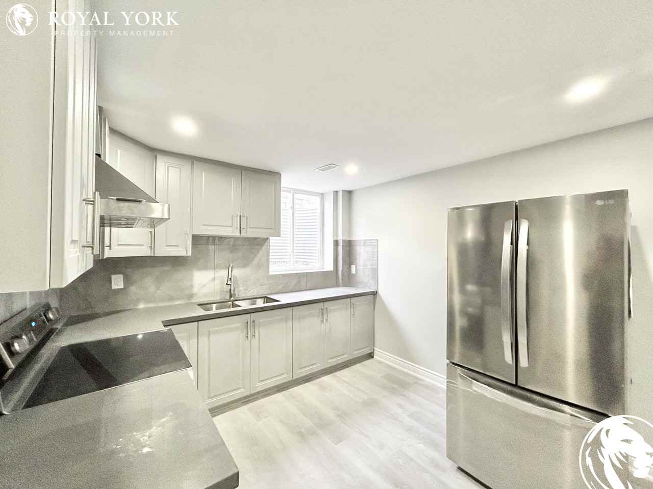 2-5 Aldenham Street, Brampton, Ontario L6X 0J8 - Photo 3 of 23