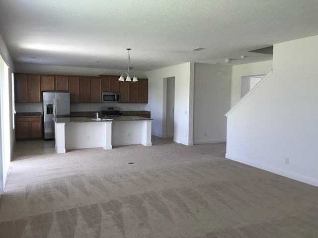 14445 Breakwater Way - Photo 3 of 12