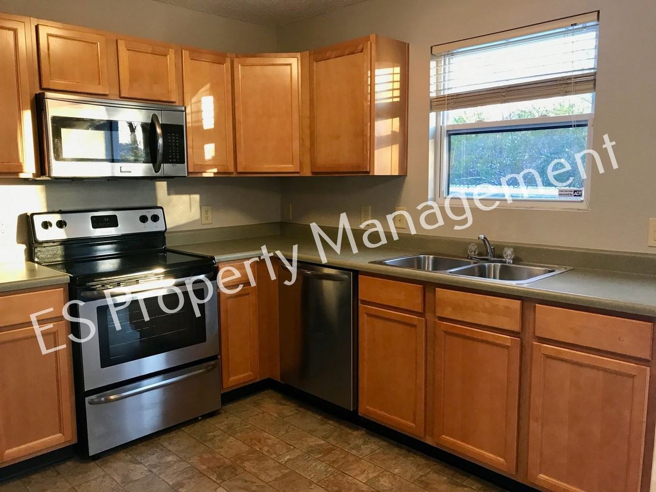 11355 Congaree Way - Photo 7 of 45