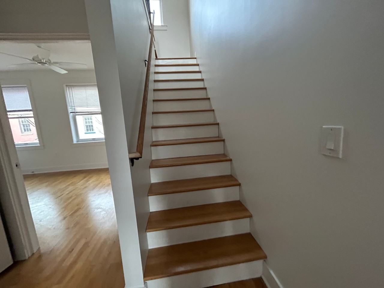1120-1122 Broadway - Photo 7 of 18