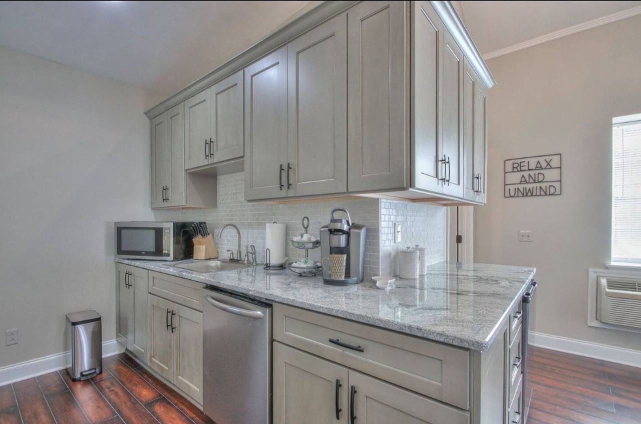 6018 Benders Ferry Rd #A - Photo 3 of 6