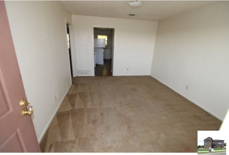 813 N 5th St #D - Photo 2 of 6