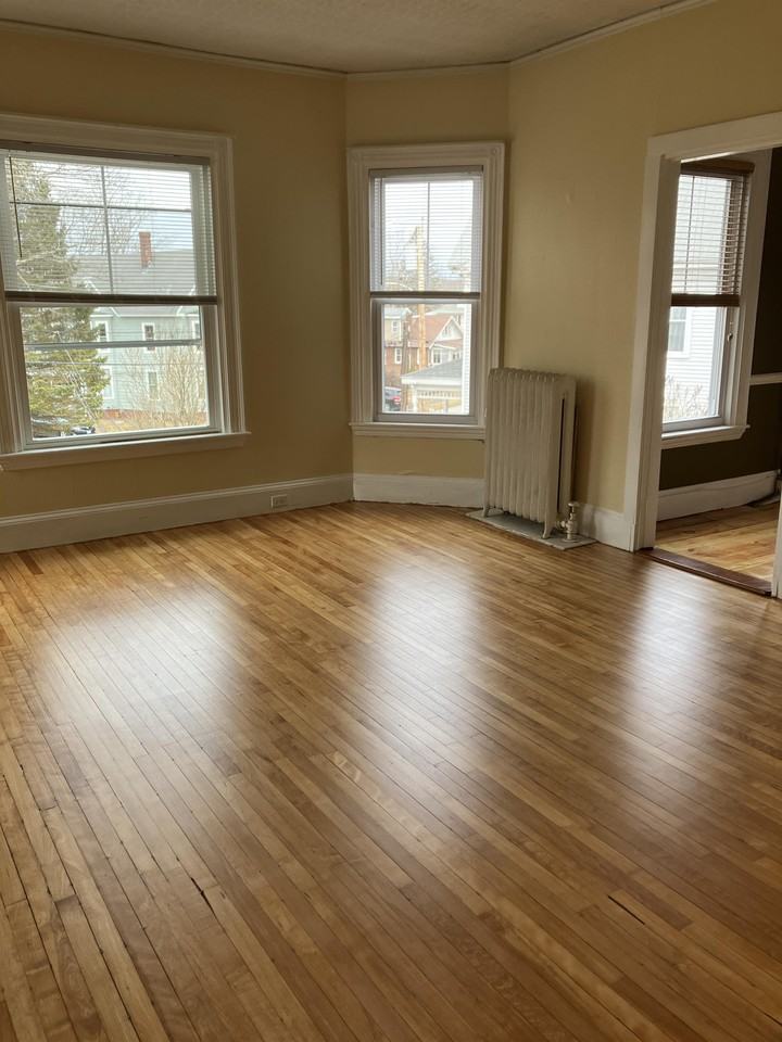 367 Main St #2 - Photo 3 of 25