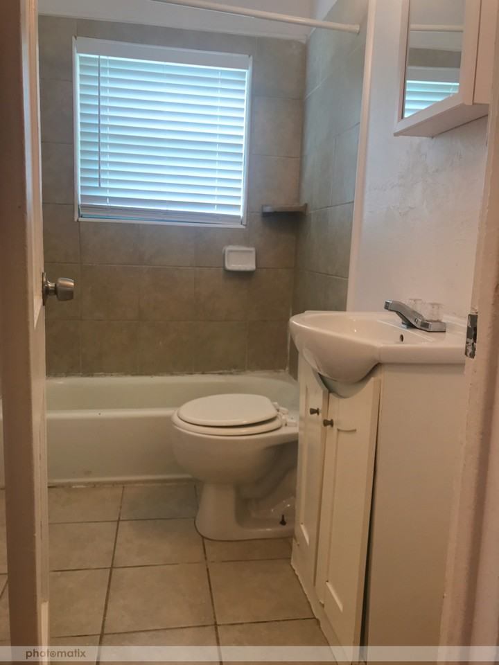 509 Bluebonnet Dr #1 - Photo 6 of 15