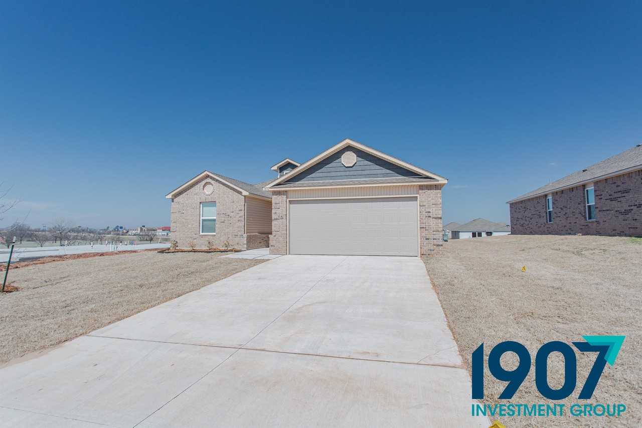 1410 Lexi Dr #1 - Photo 3 of 26